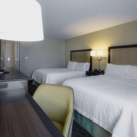 Hampton Inn Meridian Exterior foto