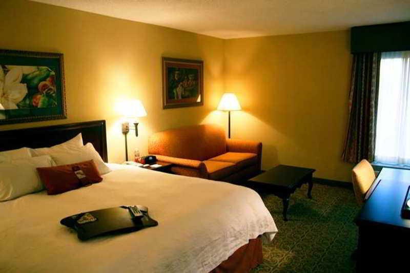 Hampton Inn Meridian Habitación foto